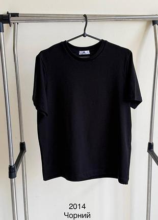 Женская футболка черная хлопковая из хлопка длинная однотонная