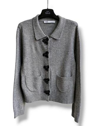 Кардиган с застежками бантами zara.