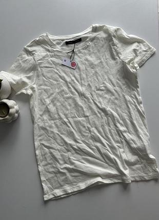 Футболка біла