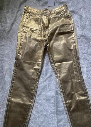 Стильные золотые брюки