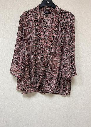 Оригінальна блузка