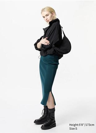 Трикотажна бавовняна спідниця uniqlo з розрізом на нозі