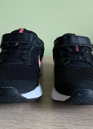 Детские кроссовки nike revolution 5. bq5672-002