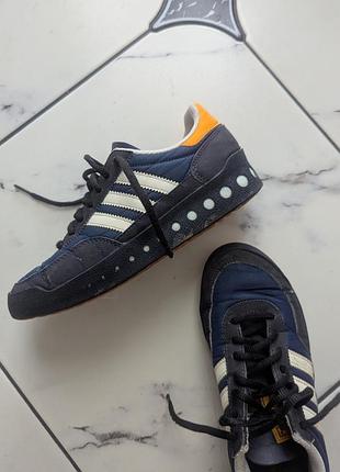 Винтажные кроссовки adidas originals training pt