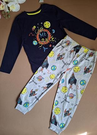 Пижама домашний костюм космос от primark 104 см