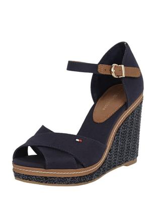 Tommy hilfiger жіночі еспадрільї на танкетці 37-37.5 р