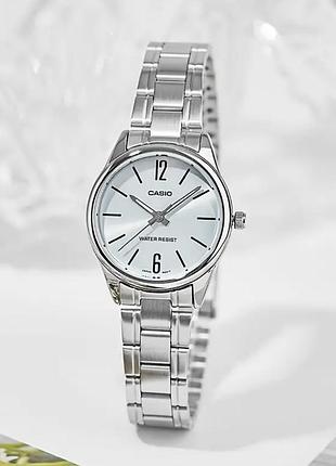 Часы casio