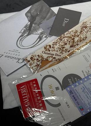 Преміальна сумка christian dior в наявності повний комплект: коробка, пильник, документи.4 фото