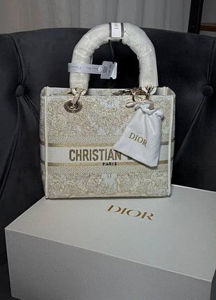Преміальна сумка christian dior в наявності повний комплект: коробка, пильник, документи.7 фото