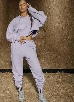 Спортивные объемные брюки джоггеры из коллекции ivy park beyonce x adidas