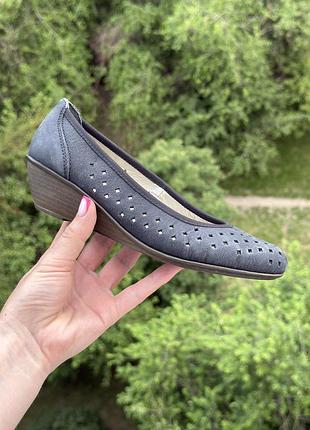 Легкі туфлі rieker, 36, нубук