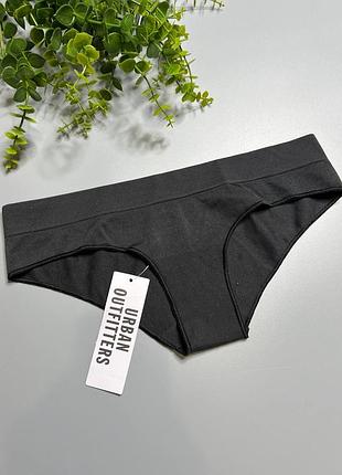 Черные женские бесшовные трусики бикини