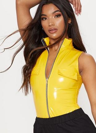 Новый боди типа топ латекс винил на молнии сексуальный plt prettylittlething