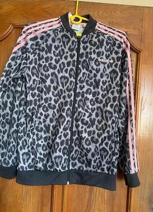 Жіночій костюм adidas