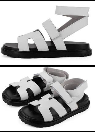 Босоножки кожаные