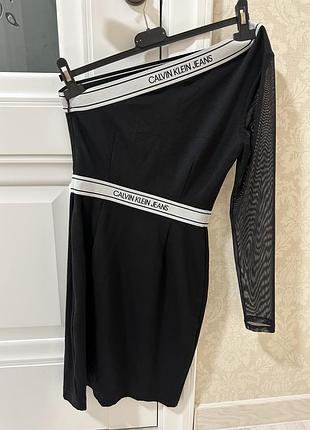 Сукня calvin klein 4
