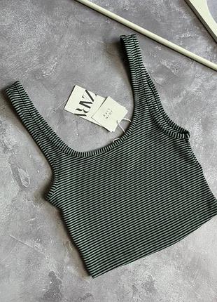Топ від  zara