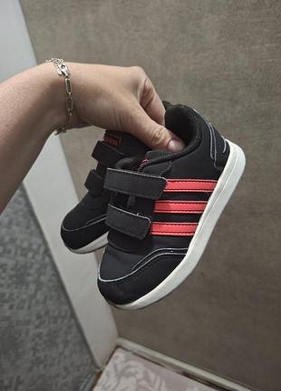 Кроссовки детские adidas 25 размер, стелька 16см черные/розовые фуксия