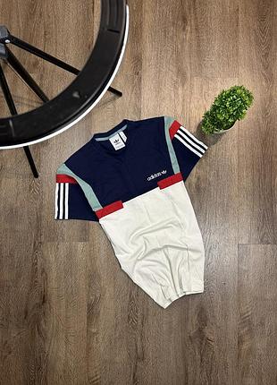 Футболка adidas