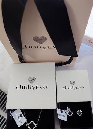 Сережки пусети та браслет українського бренду chuttyevo