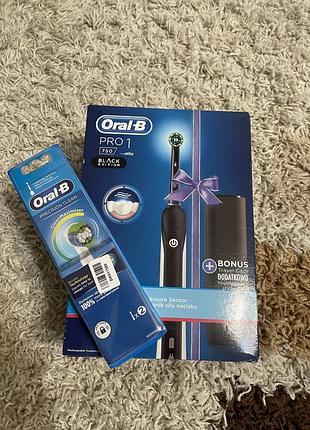 Электрична зубна щітка oral-b pro 750 чорна