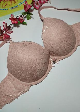 Кружевний бюстгалтер з пуш-ап hunkemoller, eur 75c