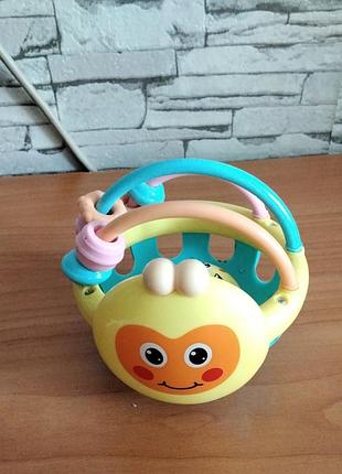 Развивающая игрушка-погремушка в виде шара, 10,5 х 9 см, разноцветная