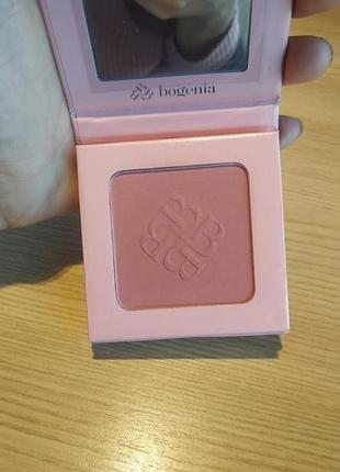 Румяна для лица bogeniа angelic blush rust тон 006 12 г