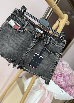 Графітові джинсові короткі шорти tommy hilfilger, xs