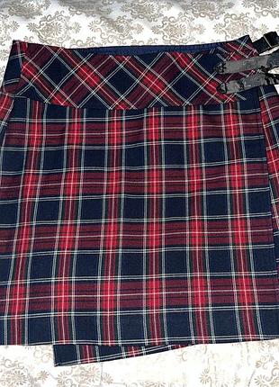Юбка в клітинку