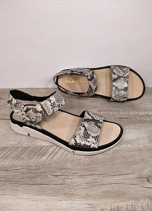 Сандали босоніжки clarks 39.5р