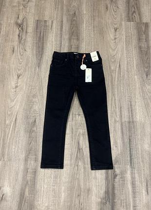 Джинси river island  на 4-5 років