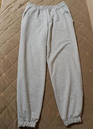 Спортивные штаны