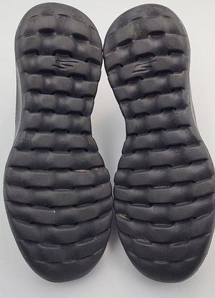 Легкі зручні оригінальні літні кросівки 
skechers goga max4 фото