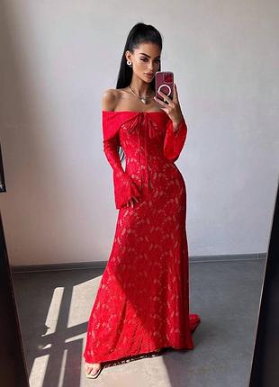 Довга святкова сукня жіноча