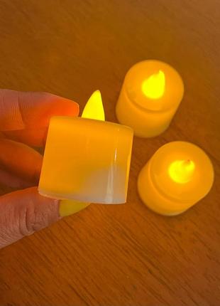 Світлодіодні електронні свічки – набір декоративних led свічок з теплим жовтим світлом