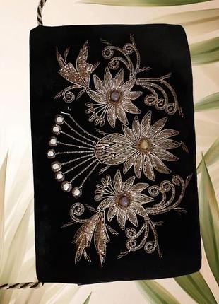 Оксамитова бархатная велюровая сумочка с вышивкой зардози индия