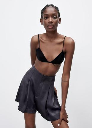 Легкі літні сатинові шорти zara