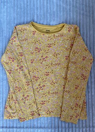 Реглан на дівчинку з квітковим принтом