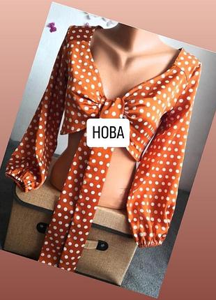 Блузка-топ коричневого цвета от бренда prettylittiethine