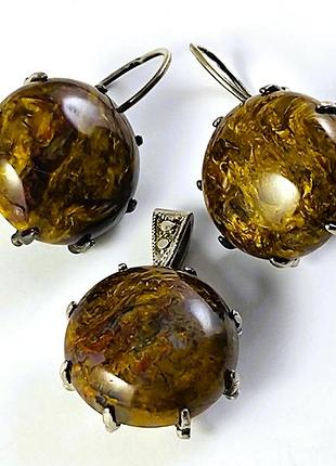 Серебряный набор: сережки и кулон. 925 проба.