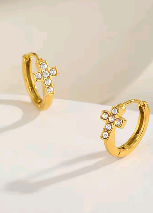 Небольшие круглые серьги конго крестики, кресты. медзолото, цирконы