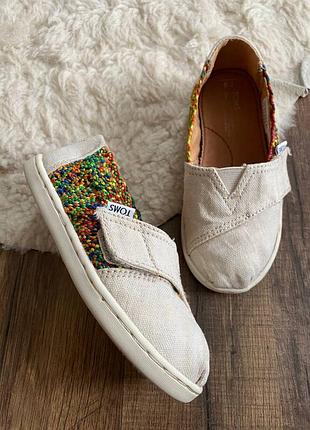 Toms оригінальні еспадрільї сліпони макасини