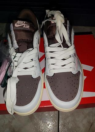 Nike air jordan 1 low × travis scott (нові)4 фото