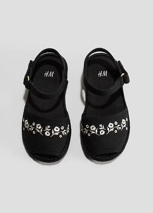 30 / 32 / 33 р h&amp;m новые фирменные босоножки сандалии с ремешком на щиколотке плетеные девочке
