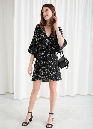 Короткое платье на запах от &XL / 60