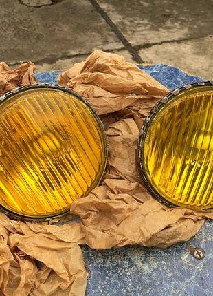 Оптика фари протитуманки жовта фг 119-200 автомобіля газ-21 волга-21 нові ідеал срср