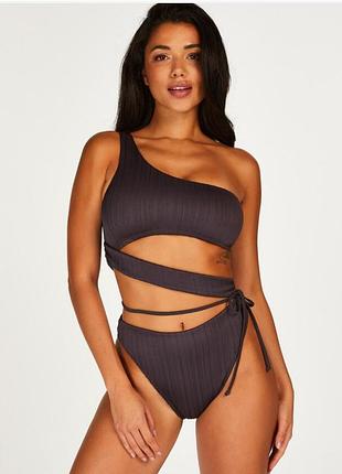 Купальник від hunkemoller