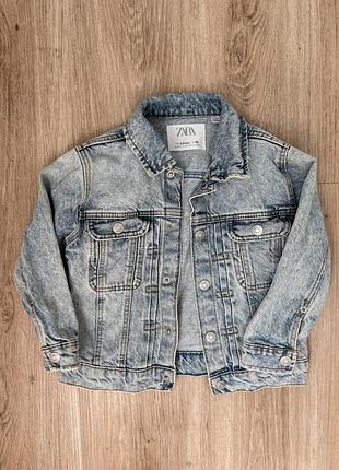 Джинсова куртка zara на хлопчика, 98см