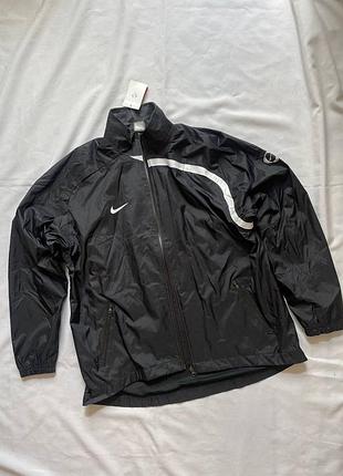 Nike air max fcb football нейлоновая черная мужская куртка ветровка дождевик
